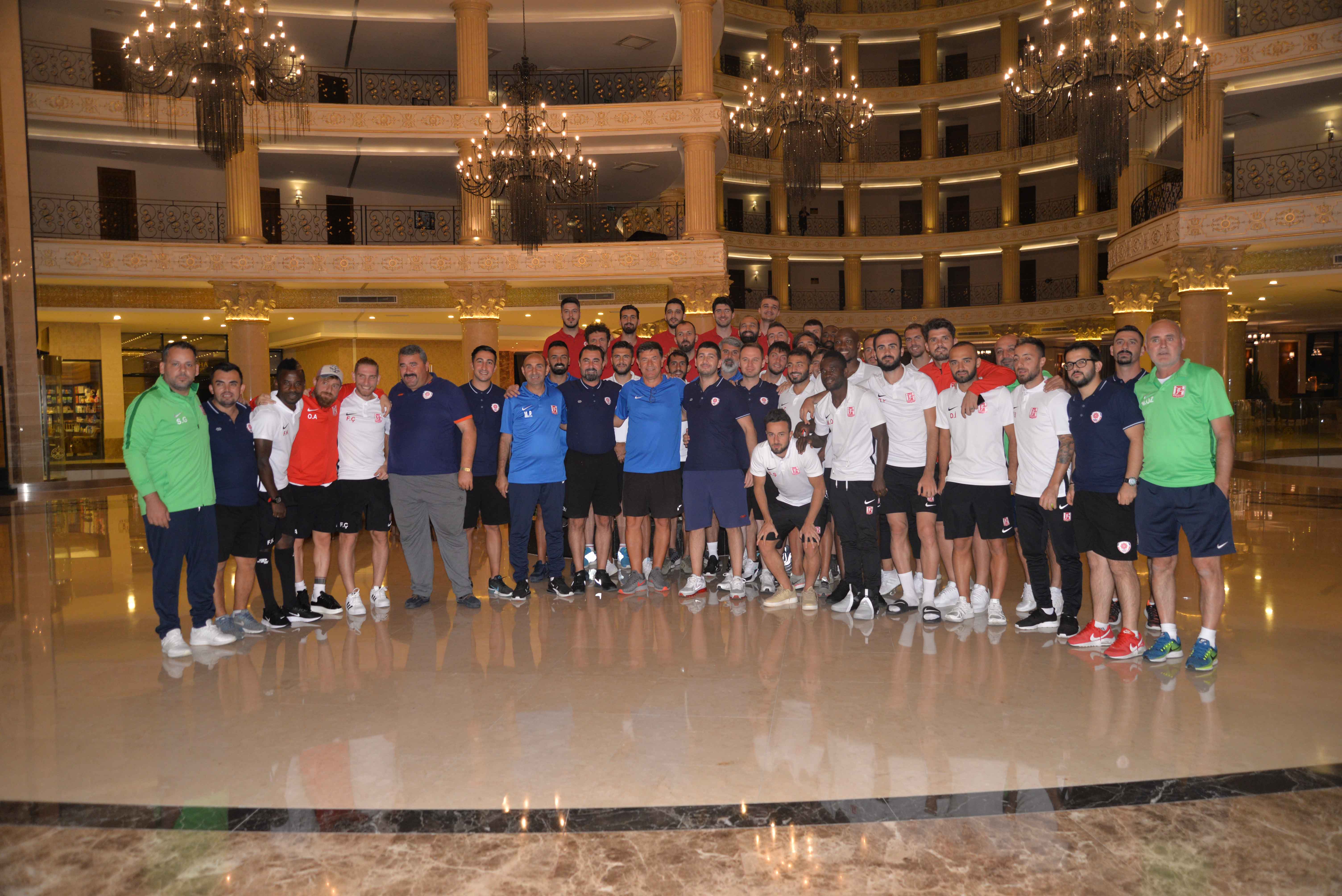 ŞEHRİN İKİ MARKASI AFYON’DA BİR ARADA