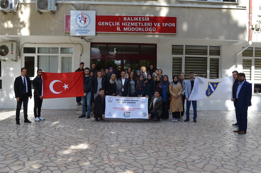 BOŞNAK GENÇLERİMİZİ AĞIRLIYORUZ