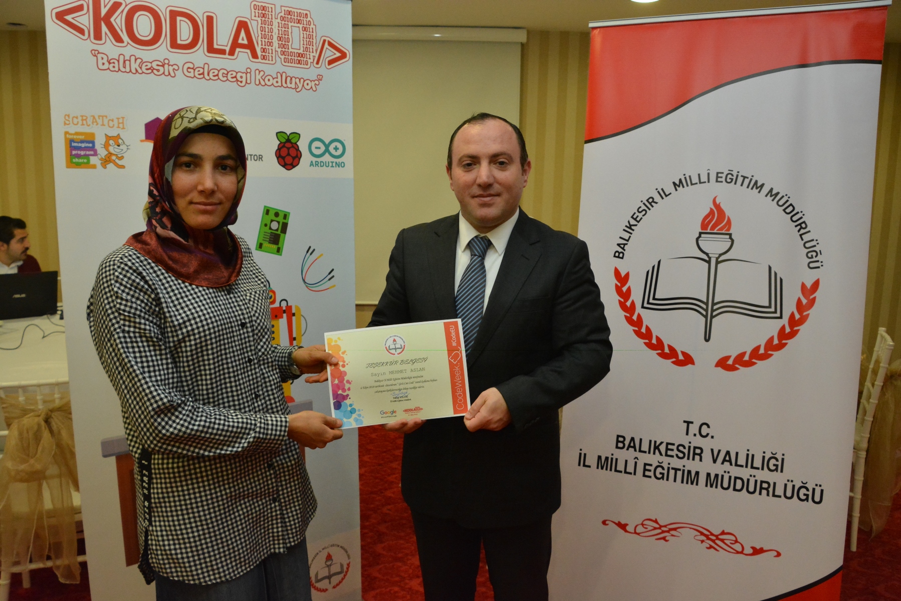 KODLA10 KODLAMA ve ROBOTİK ÇALIŞTAYI