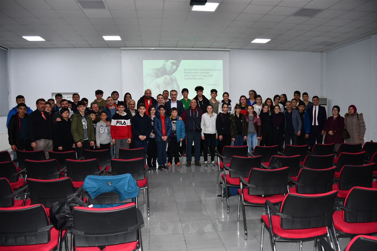 SPORCU KAMP VE EĞİTİM MERKEZİMİZE BİLGİLENDİRME SUNUMU YAPILDI