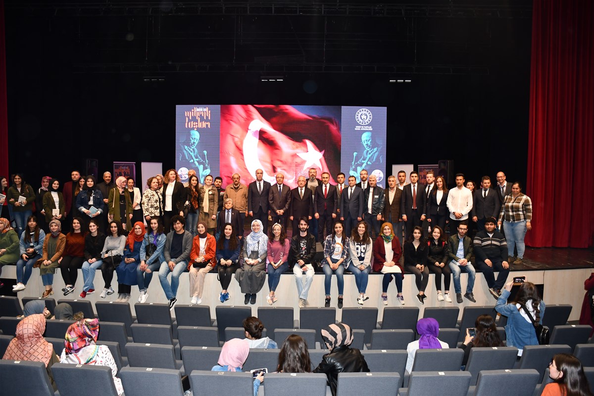 BOZKIRIN TEZENESİ NEŞET ERTAŞ’I YAD ETTİK