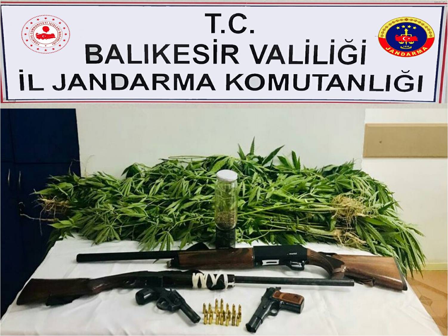 JANDARMA UYUŞTURUCUYA GEÇİT VERMİYOR