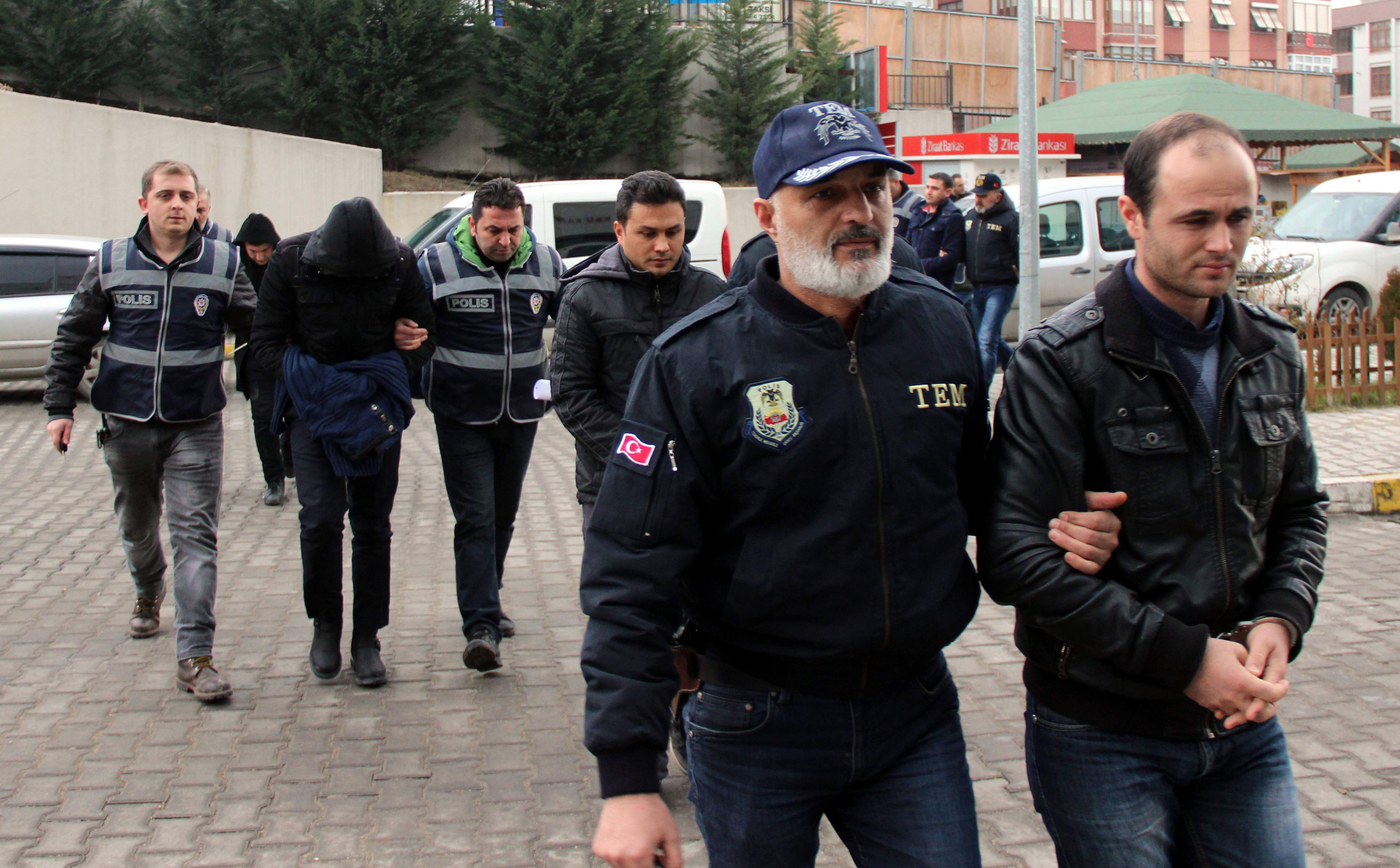 12 İLDE EŞ ZAMANLI FETÖ OPERASYONU