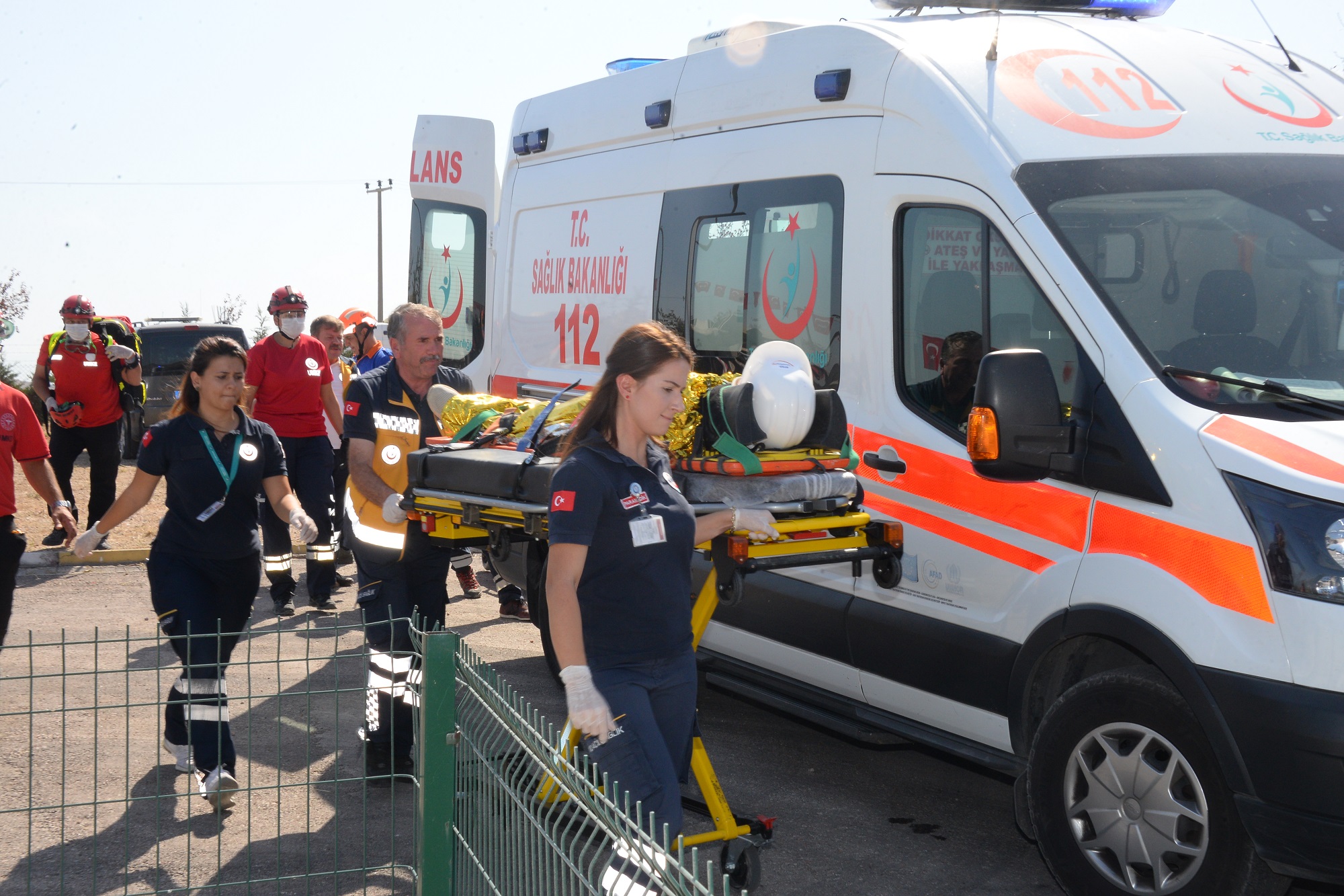 BALIKESİR’DEKİ DEPREM TATBİKATI GERÇEĞİNİ ARATMADI