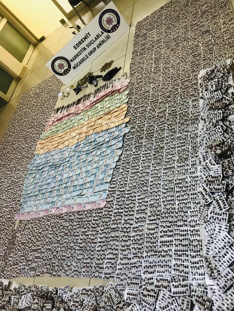 UYUŞTURUCU OPERASYONLARI DEVAM EDİYOR