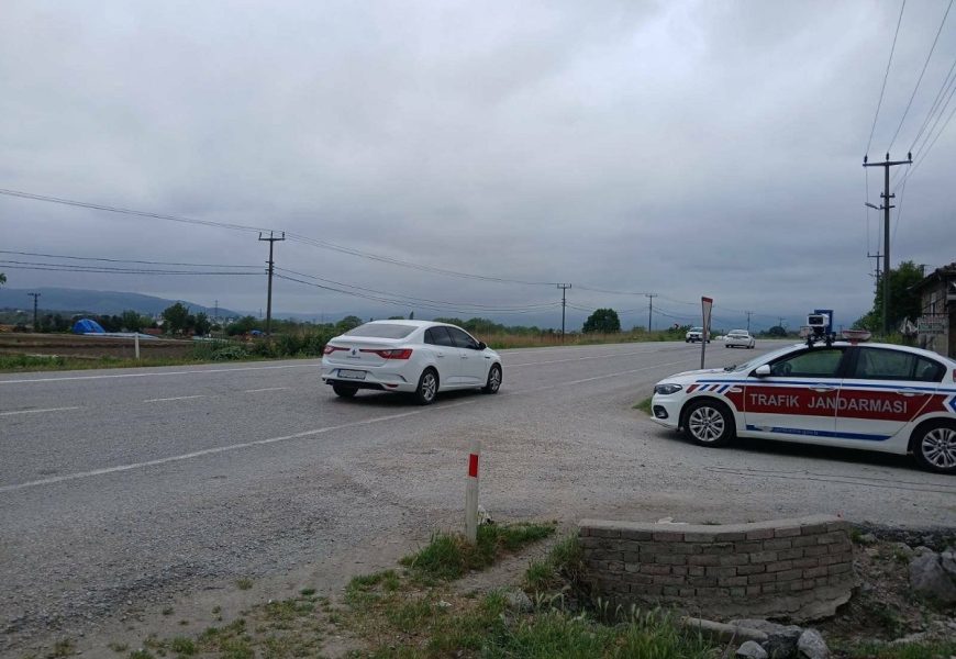 Balıkesir İl Jandarma Komutanlığı Trafik Jandarmasının Hız Denetimi Faaliyeti