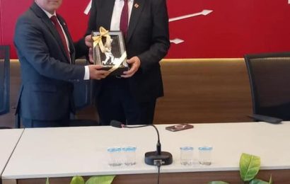 Balıkesir’de Yerel Parti Teşkilatı İl Başkanlığına Ziyarette Bulundu