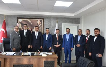 Cumhuriyet Halk Partisi Milletvekilleri Yerel Siyasi Liderlerle Buluştu