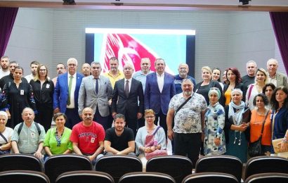 Ayvalık’ta Sezon Öncesi Esnaf Toplantısı Düzenlendi