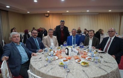 Belediye Başkan Yardımcısı Serdar Karakaş, 3 Mayıs Türkçülük Günü’nde Yemekli Toplantıya Katıldı