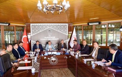 Tarım ve Orman Bakanlığı Yetkilileri Tarımsal Üretim ve Su Yönetimi Konularını Görüşmek İçin Bir Araya Geldi