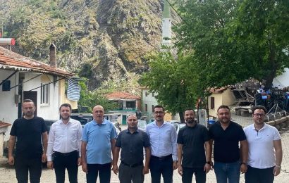 Ak Parti Balıkesir Milletvekili İsmail Ok ve Beraberindeki Heyetten Köy Ziyaretleri