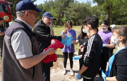 Tarım ve Orman Bakanlığı’nın “Orman Benim” kampanyası Edremit’te büyük ilgi gördü