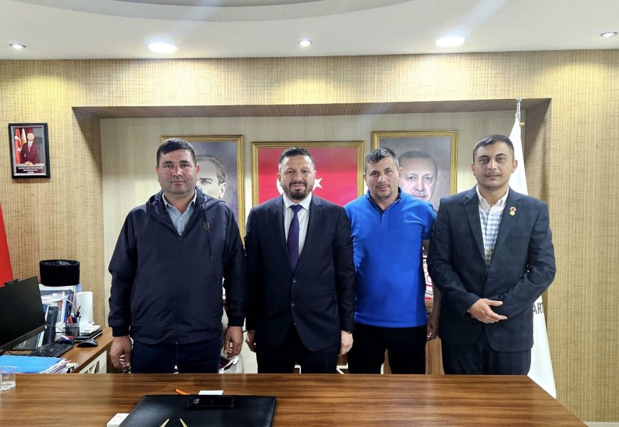 Ak Parti Balıkesir İl Başkanlığı, Mahalle Muhtarlarını Ziyaretlerinden Memnun