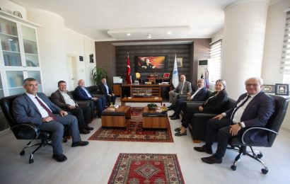 Üniversitede Önemli Bir Buluşma Gerçekleşti