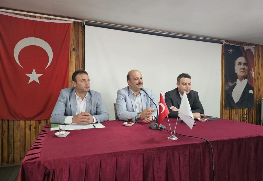 İvrindi Belediyesi’nde Mahalle Muhtarlarıyla İstişare Toplantısı Yapıldı