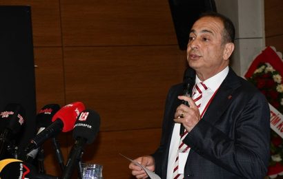 Abdullah Bekki Balıkesirspor’un Yeni Başkanı Seçildi