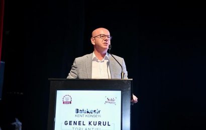 CHP Balıkesir Milletvekili Serkan Sarı, Kent Konseyi Seçimi Olağan Genel Kurulu’na Katıldı