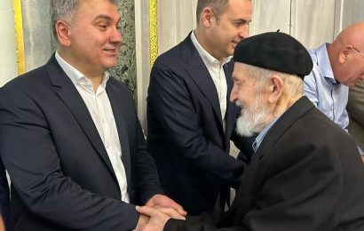 AK Parti Milletvekili Mustafa Canbey, Hemşehrileriyle Bayramlaştı