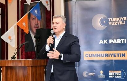 Mustafa Canbey AK Parti Bayramlaşma Programına Katıldı