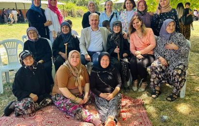 Ak Parti Milletvekili Mustafa Canbey Paşaköy Mahallesi’nde Düzenlenen Hayra Katıldı