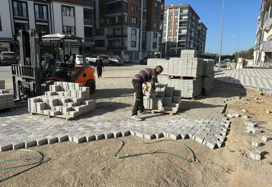 Edremit Belediyesi Yol Tamirat Çalışmalarına Devam Ediyor