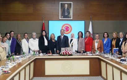 İçişleri Bakanı Kadın Erkek Fırsat Eşitliği Politikalarını Anlattı