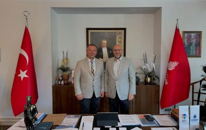 Gömeç Belediyesi ve İBB Arasında Proje İşbirliği Görüşmesi