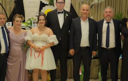 MHP Balıkesir İl Başkanlığı, Gürses ve Demir Ailelerinin Düğününe Katıldı