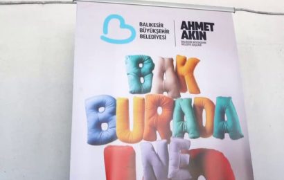 Balıkesir Büyükşehir Belediyesi, Kırsal Mahallelerde Çocuklara VR Gözlük Teknolojisi Sunuyor