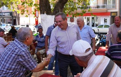 Ayvalık Belediyesi Altınova Ziyaretinde Esnaf ve Vatandaşlarla Buluştu