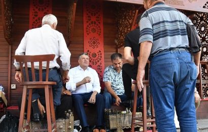 Karesi Belediye Başkanı Ayakkabıcı Esnafıyla Buluştu