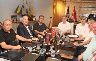 Bandırma Gençlik ve Spor Vakfı, Yönetim Kurulu Toplantısını Başarıyla Gerçekleştirdi