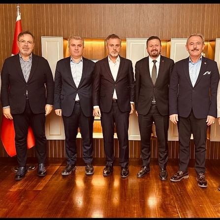 AK Parti Balıkesir’de İstişare Toplantısı Yaptı