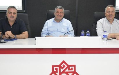 Karesi Belediyesi, Yapısal Sorunlara Çözüm İçin Ortak Akıl Toplantısı Düzenledi