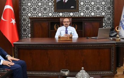 Balıkesir Valisi Ustaoğlu, Önemli Ziyaretçileri Kabul Etti