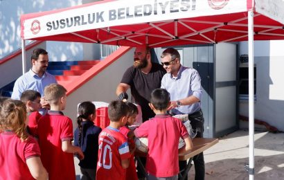 Yerel Yönetimden Öğrencilere Sıcak Karşılama