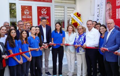 Türkiye’nin İlk “Öğrenci Lokantası” Ayvalık’ta Açıldı
