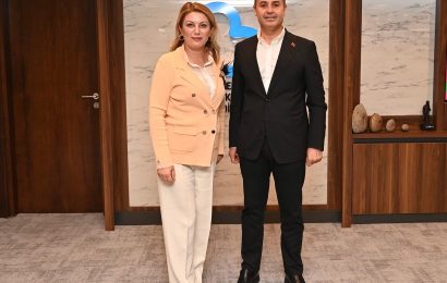 CHP Kadın Kolları Başkanı Asu Kaya’dan Balıkesir’e Ziyaret