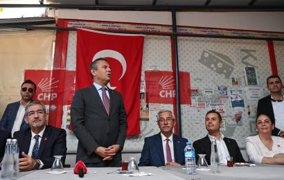 Balıkesir Belediye Başkanı Ahmet Akın Yerel Halkla Bir Araya Geldi