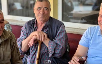 Ak Parti Milletvekili Mustafa Canbey, Balıkesir Gökköy Mahallesine Kahvehanede Ziyaret Gerçekleştirdi