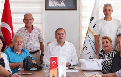 Ayvalık Belediyesi Muhtarlarla Bir Araya Geldi