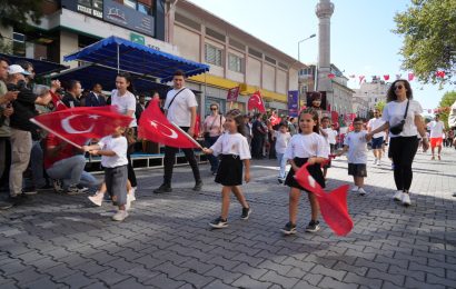 Edremit’in Kurtuluşunun 102. Yıl Dönümü Coşkuyla Kutlandı