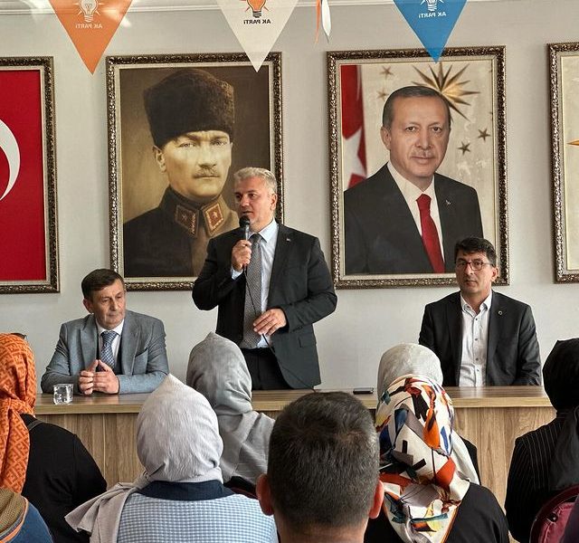 Ak Parti Balıkesir Milletvekili Mustafa Canbey, Teşkilat Birliğini Vurguladı
