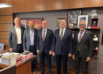 Balıkesir Milletvekili Serkan SARI, Ayvalık Belediye Başkanı ve Heyetini Ziyaret Etti