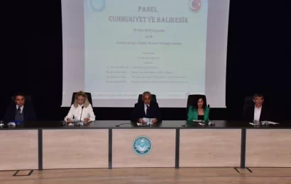 Balıkesir Üniversitesi, Cumhuriyetin 101. Yılında Önemli Bir Panel Ev Sahipliği Yaptı