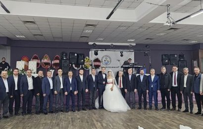 Burhaniye’de Düğün Töreni