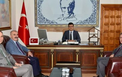 Dursunbey Kaymakamı Muttalip Çetin, İl Milli Eğitim Müdürü Murat Demir’i Ağırladı