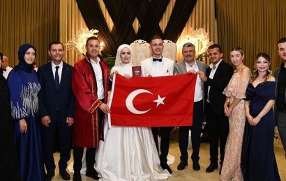 Balıkesir’de Düğün Töreni