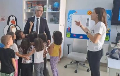 Edremit İlçe Milli Eğitim Müdürü Fatma Sevim Kıyakoğlu Anaokulu’nu Ziyaret Etti